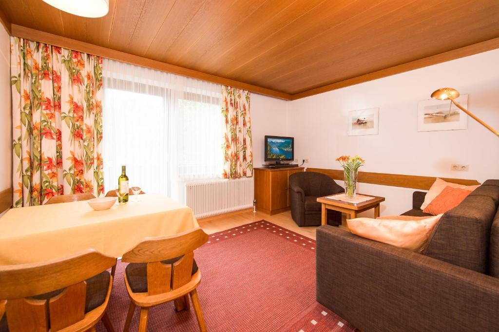 Gästehaus Haffner Zell am See Zimmer foto